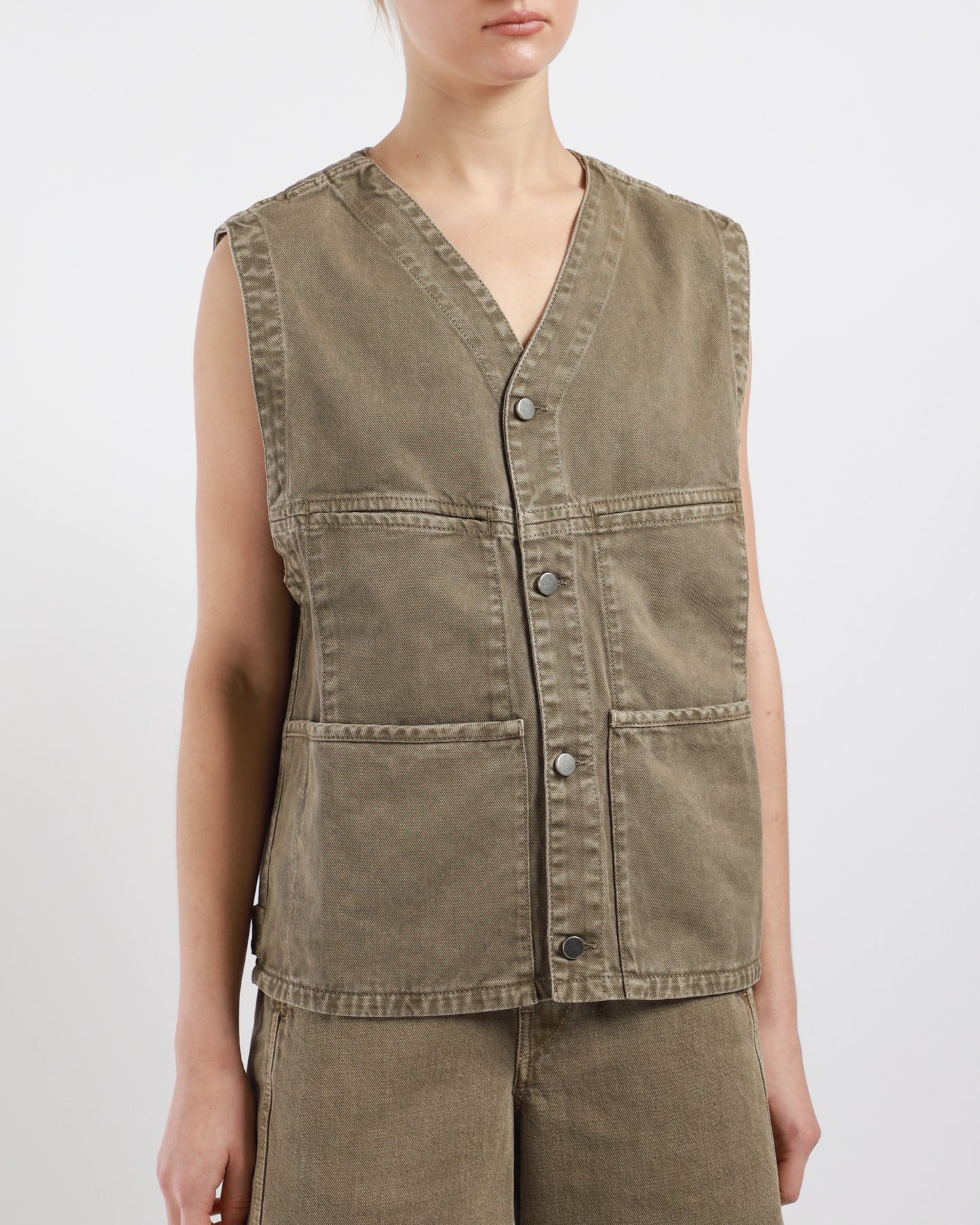 Sleeveless Gilet