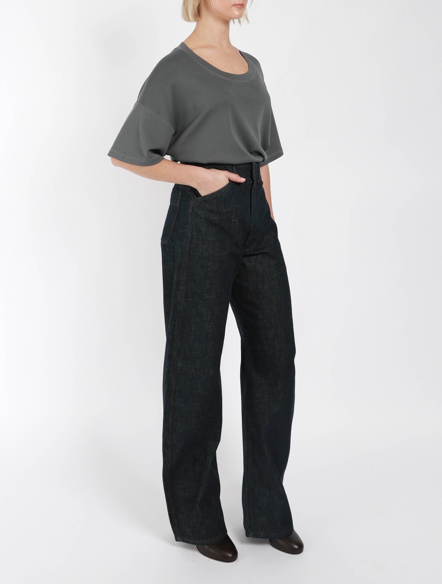 High Waisted Curved Pants