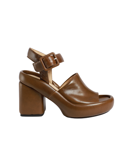 lemaire-padded-wedge-sandals-kobicha-brown