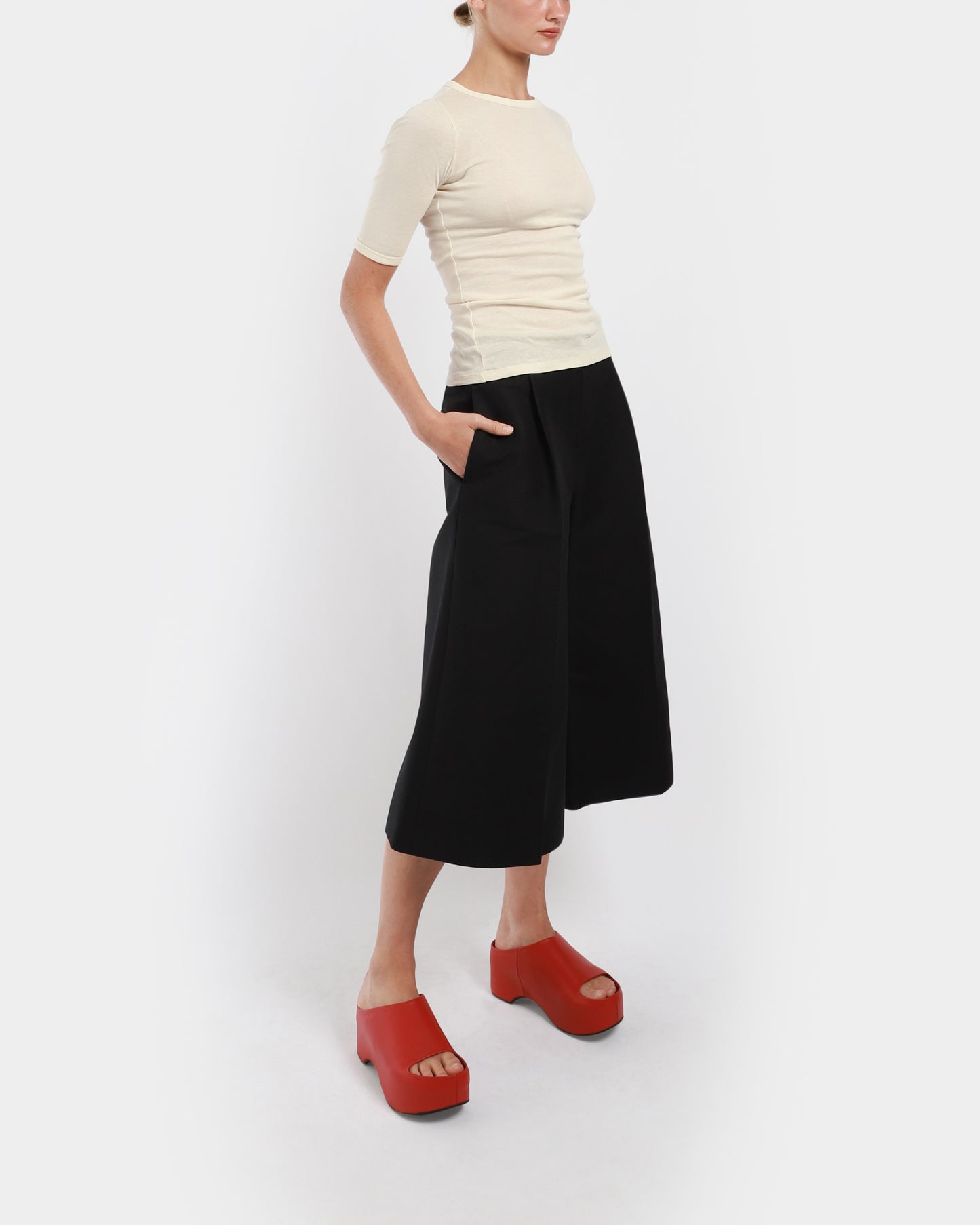 Cropped Wide Pants