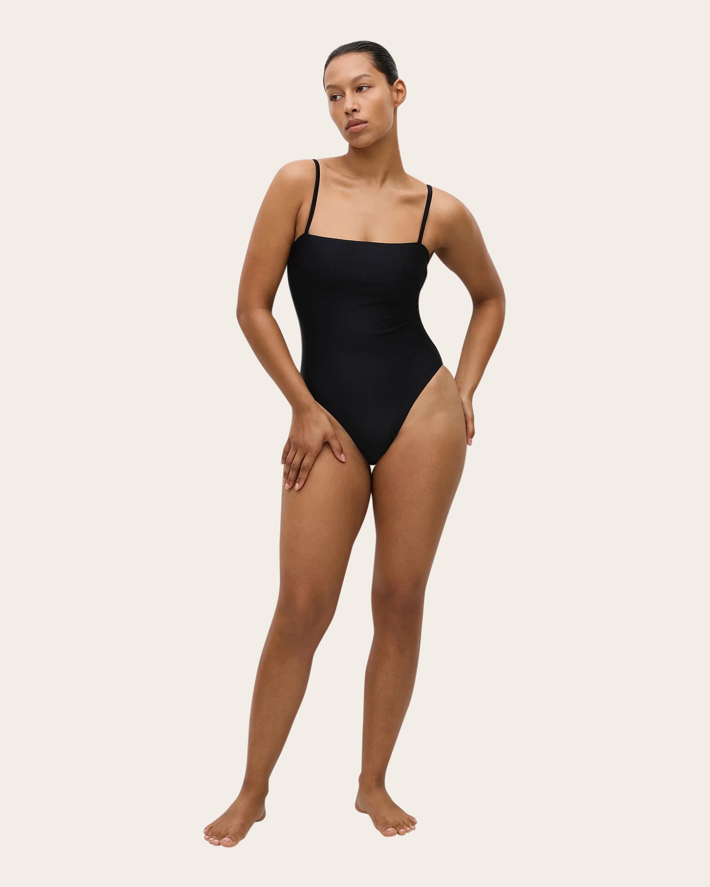 Petite Square Maillot