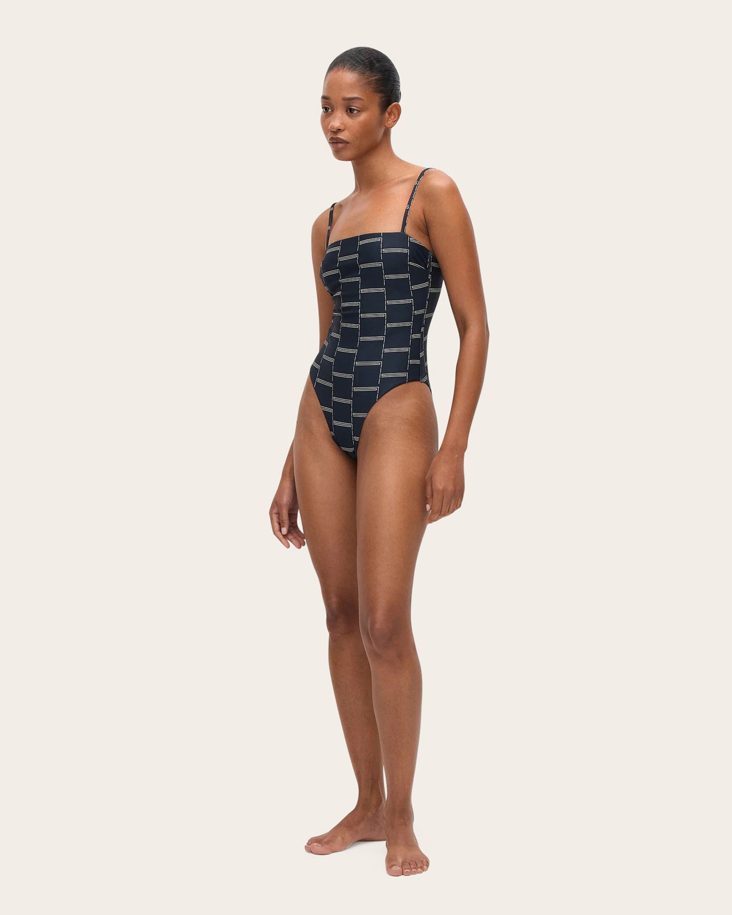 Petite Square Maillot