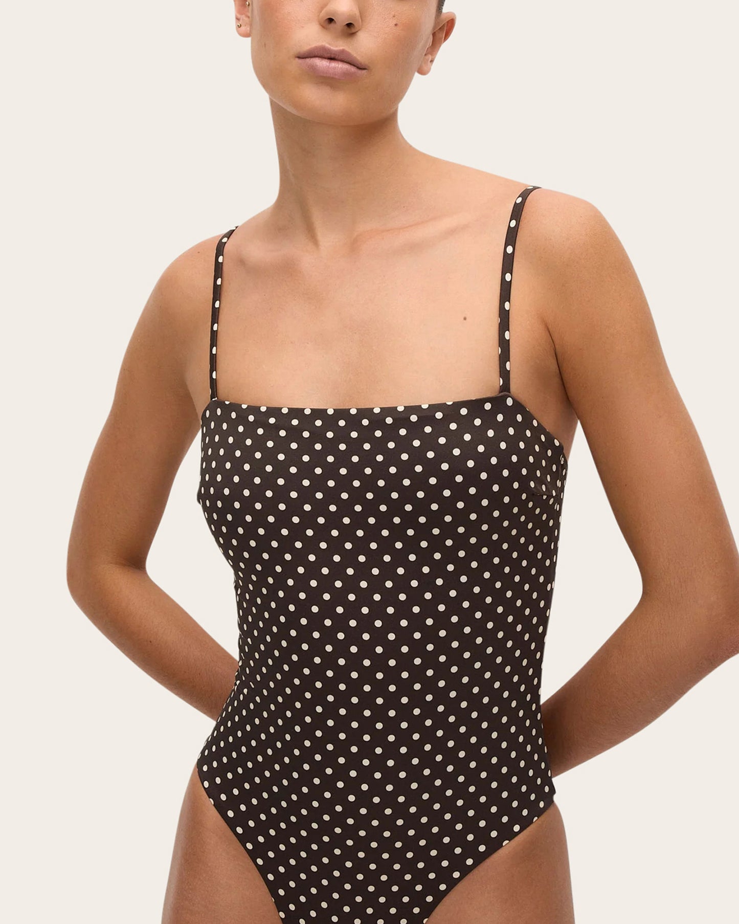 Petite Square Maillot