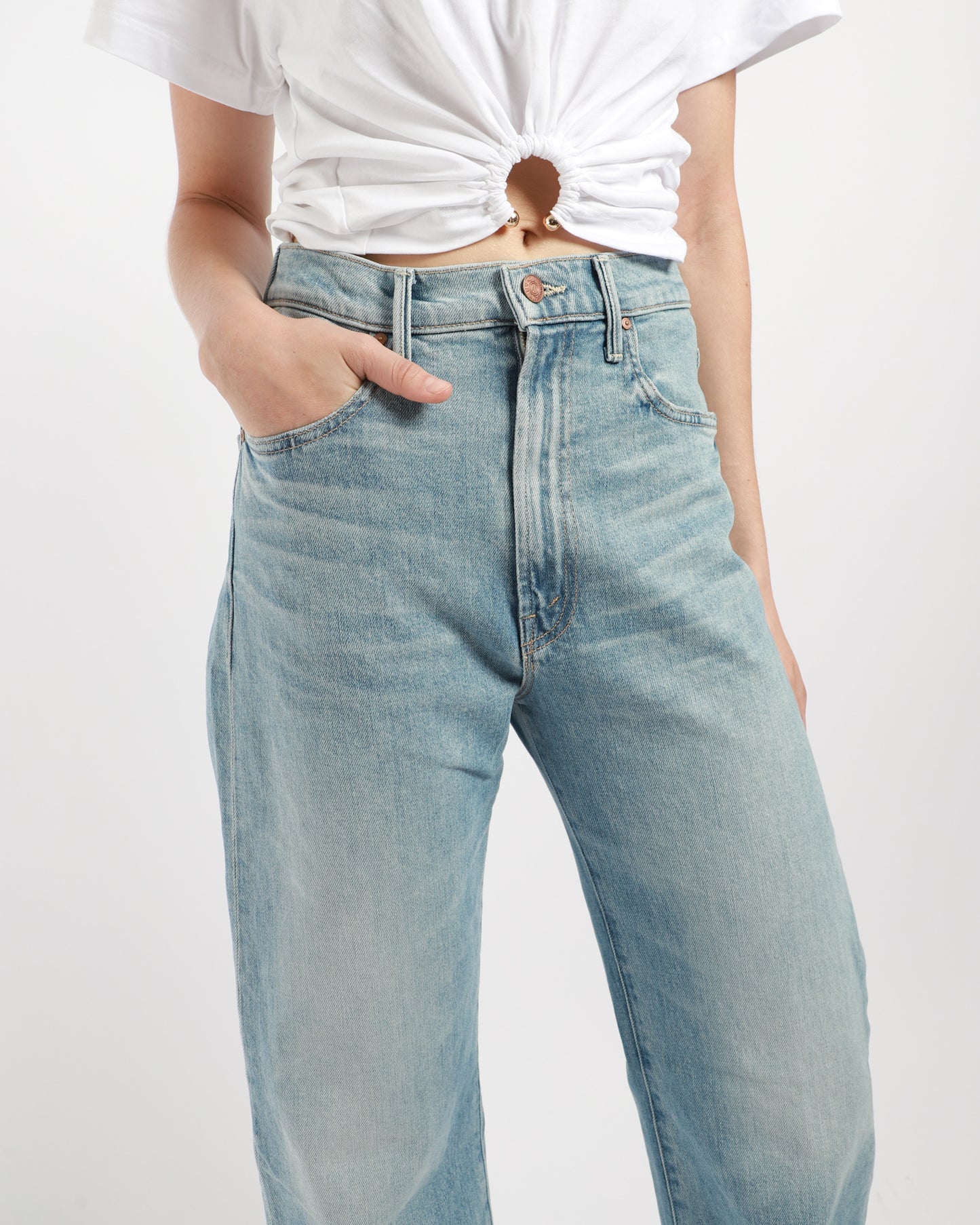 The Lasso Sneak Jeans