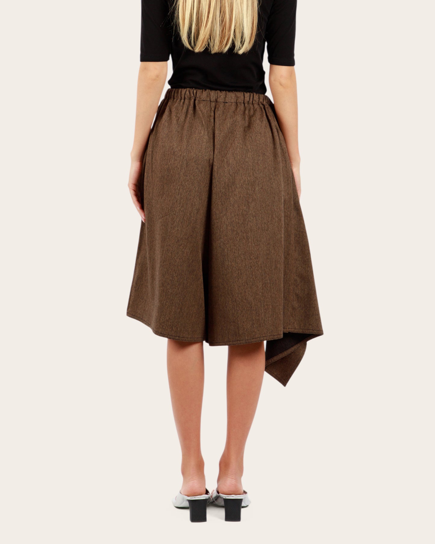 Nota Shorts