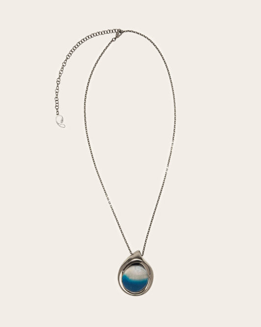 Dusk Pendant