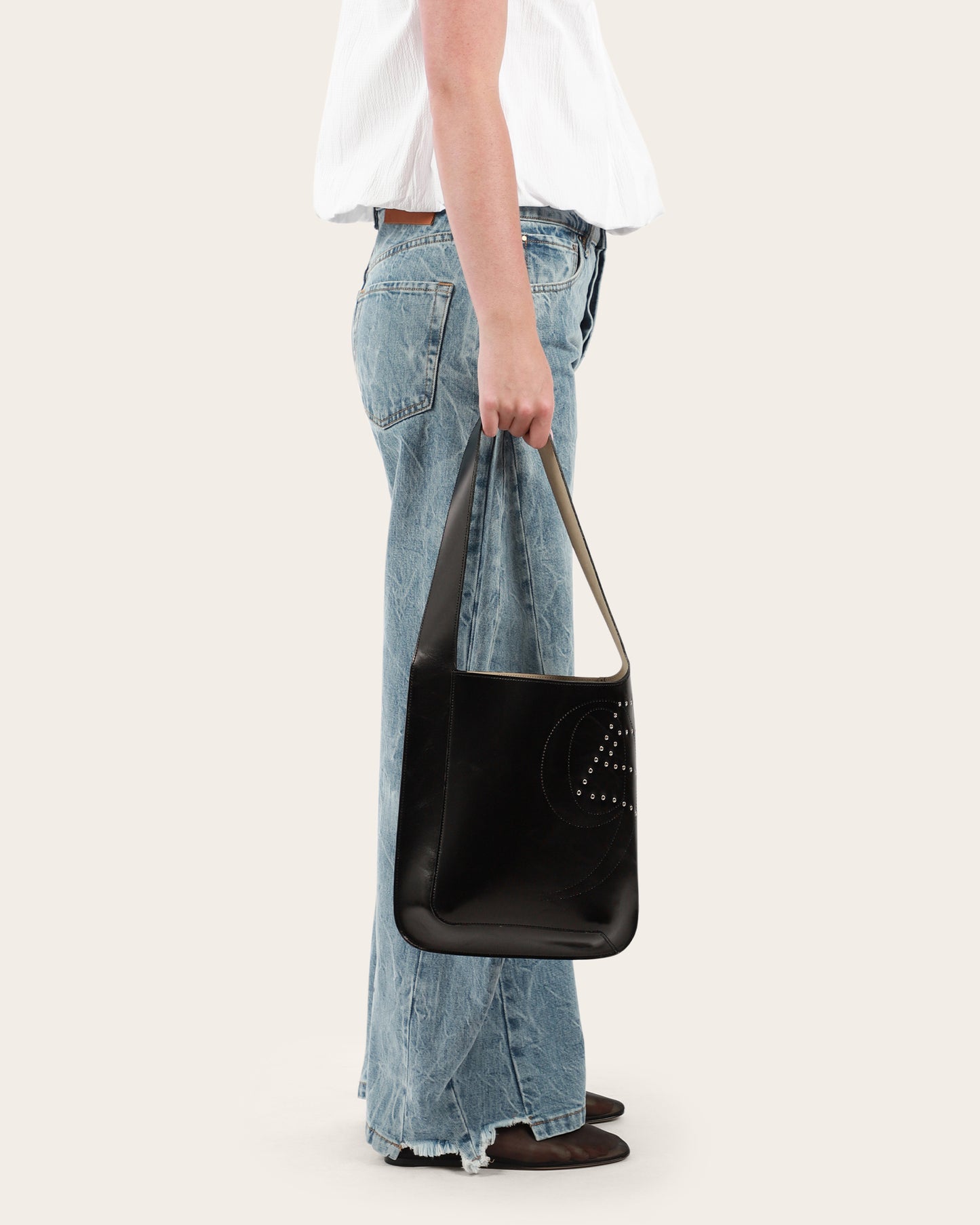 Bucket bag