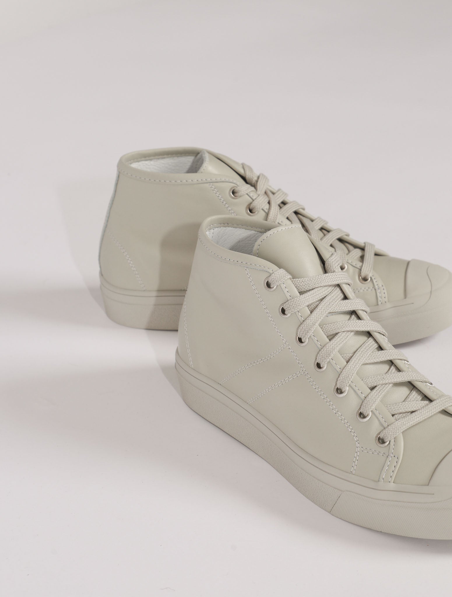 Foster High Top Sneakers