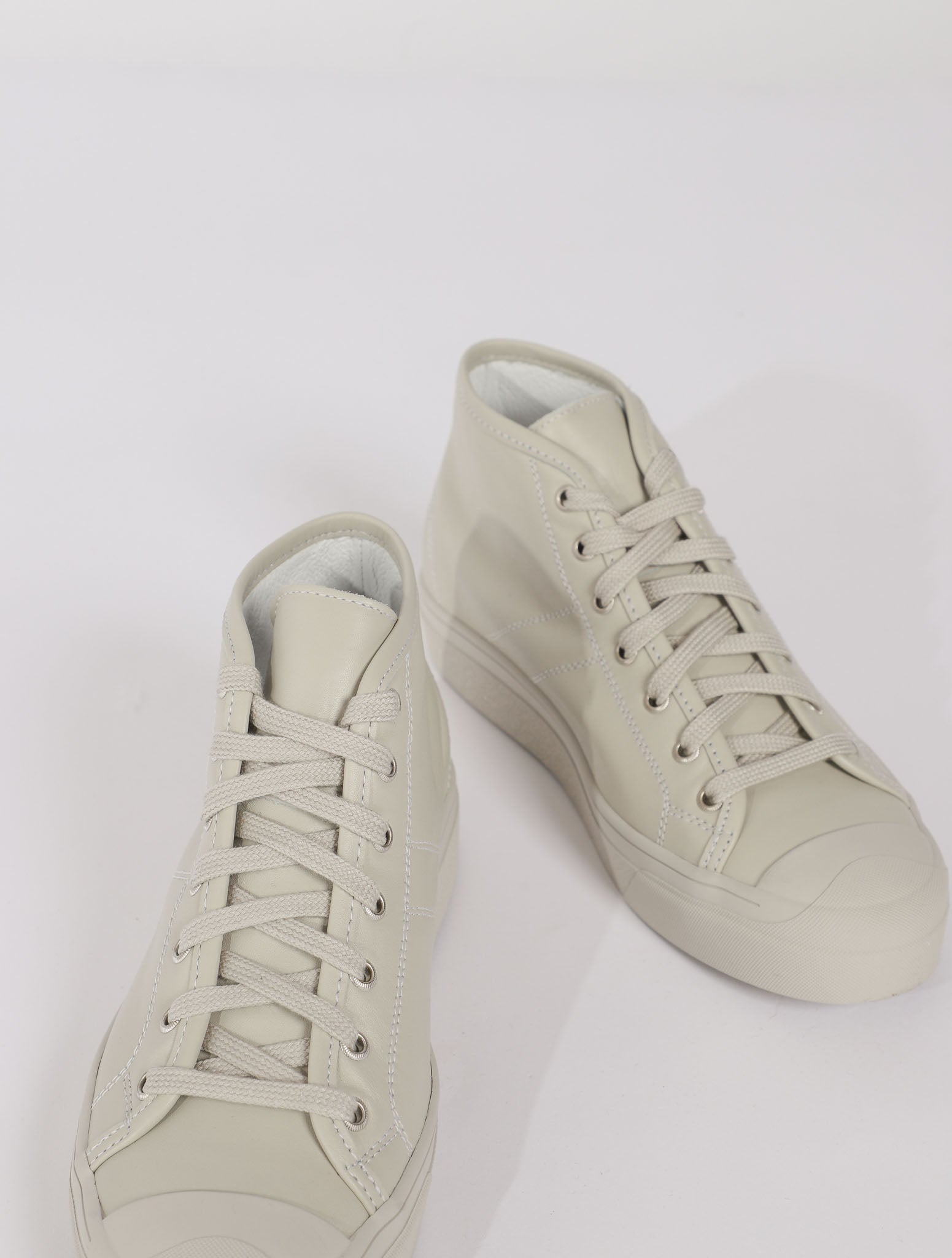 Foster High Top Sneakers