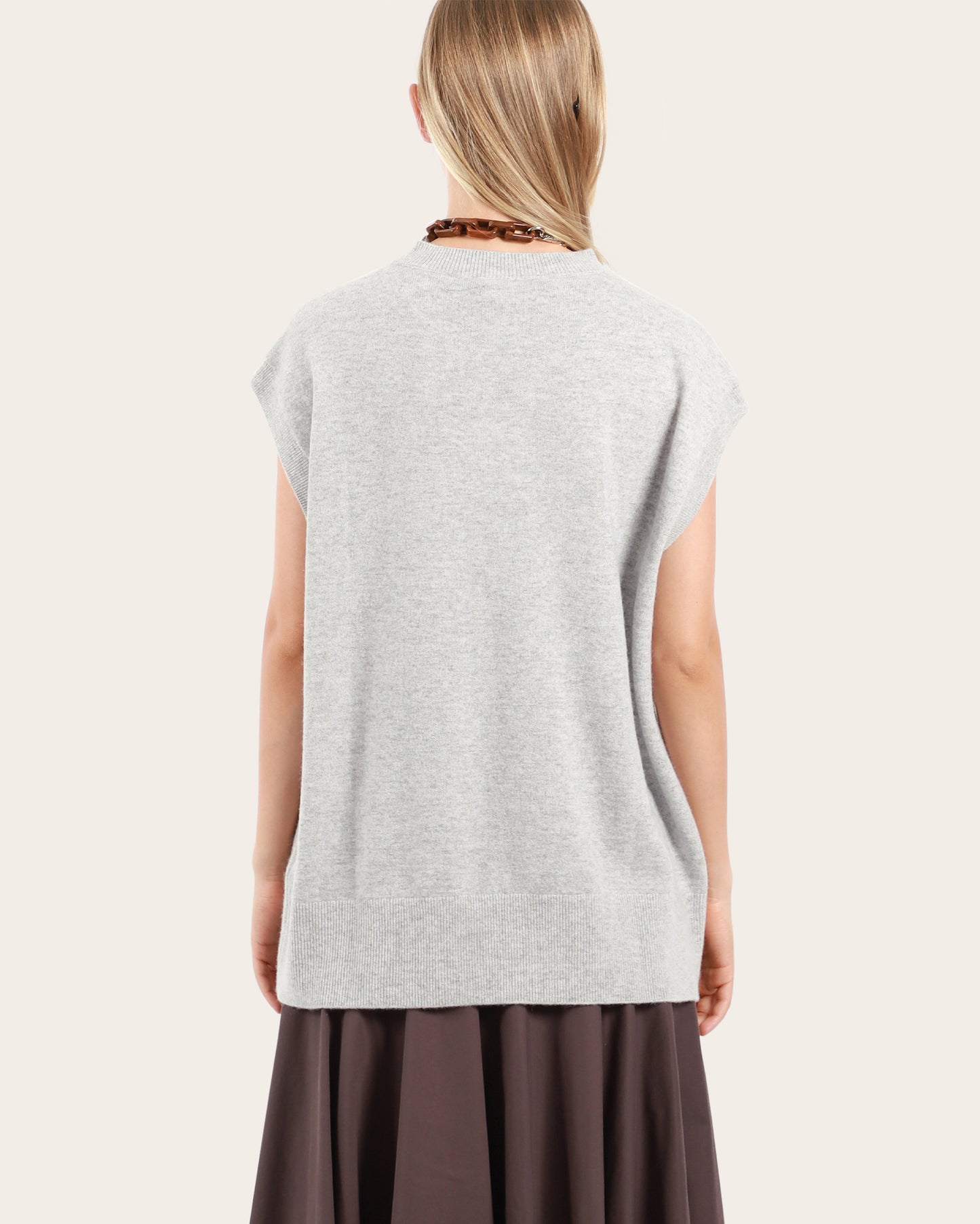 Sleeveless Pullover