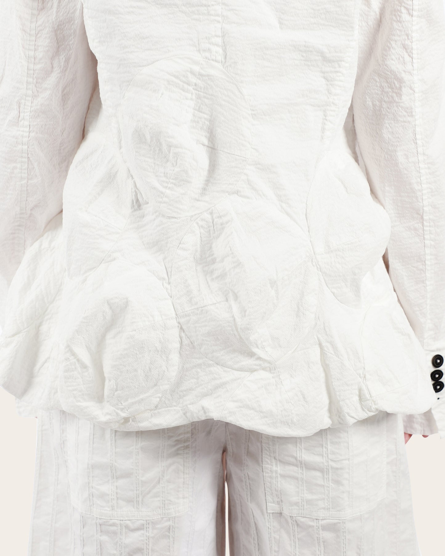 Small Circle Detail Jacket