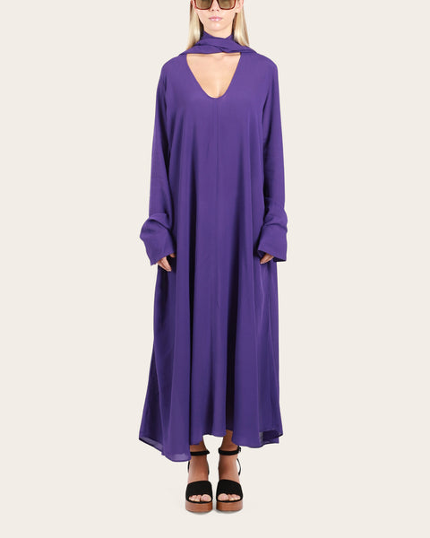 Round Neckline Dress