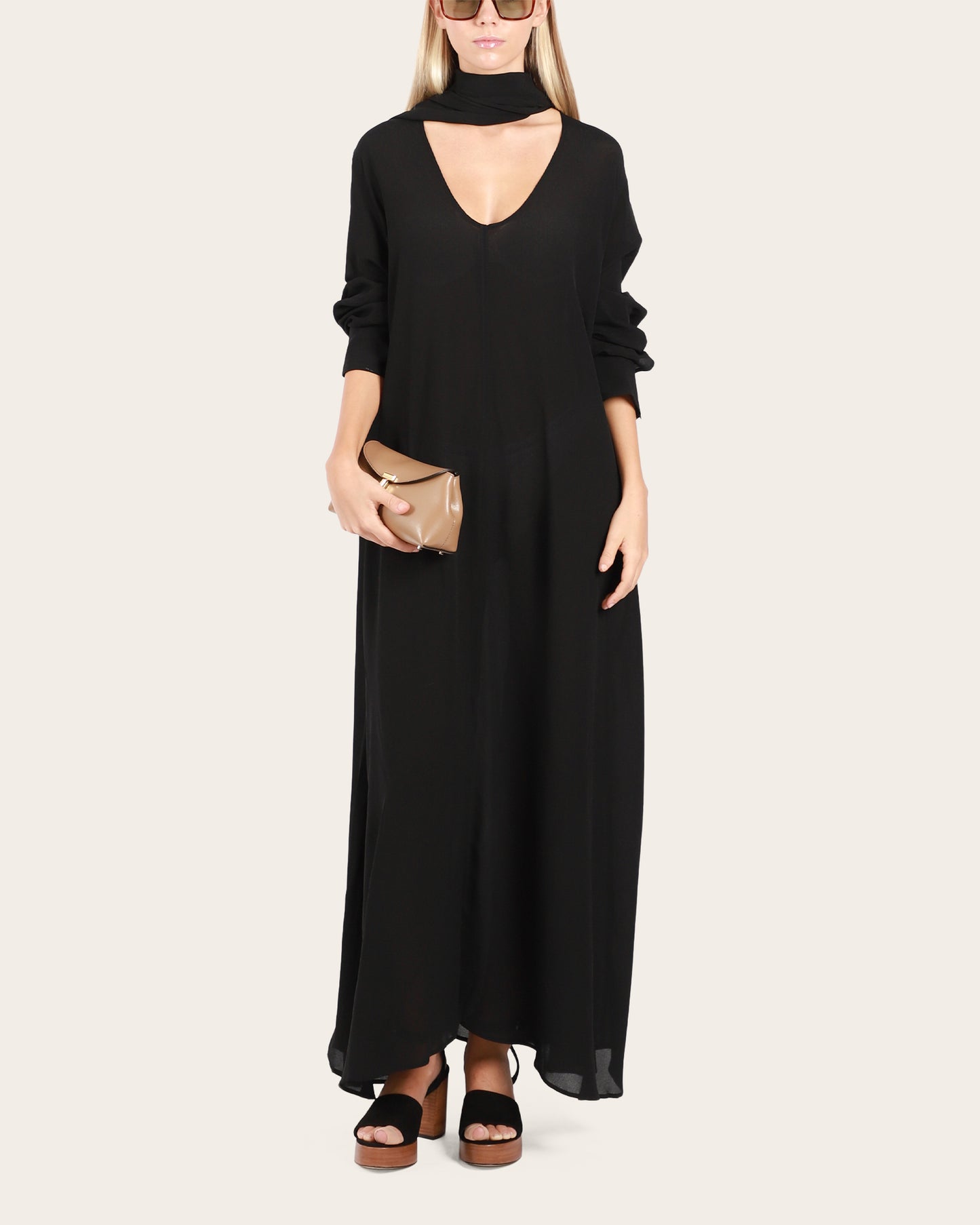 Round Neckline Dress