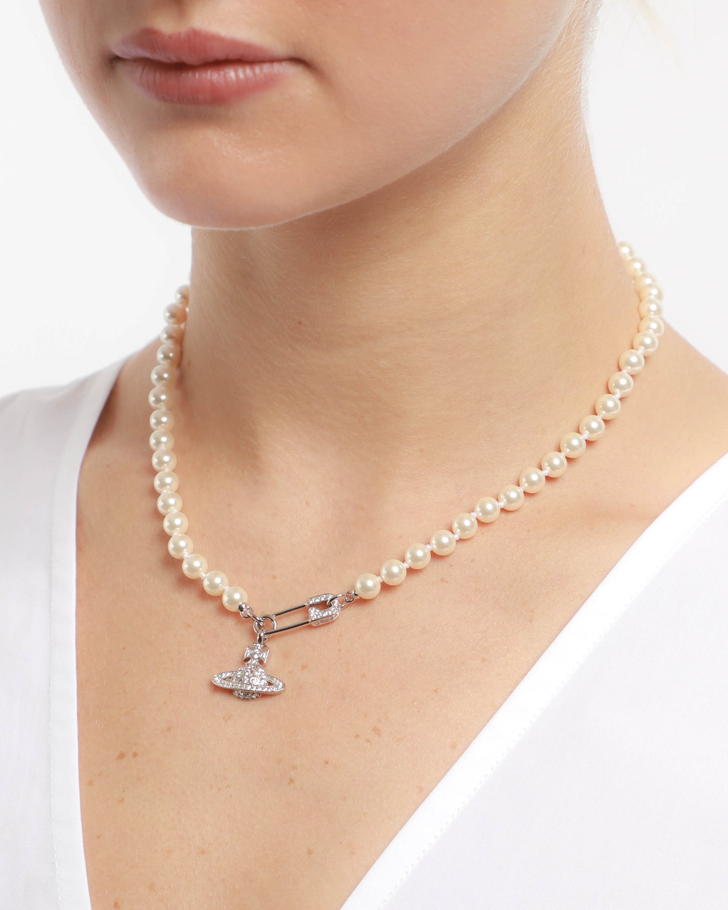 Lucrece Pearl Necklace