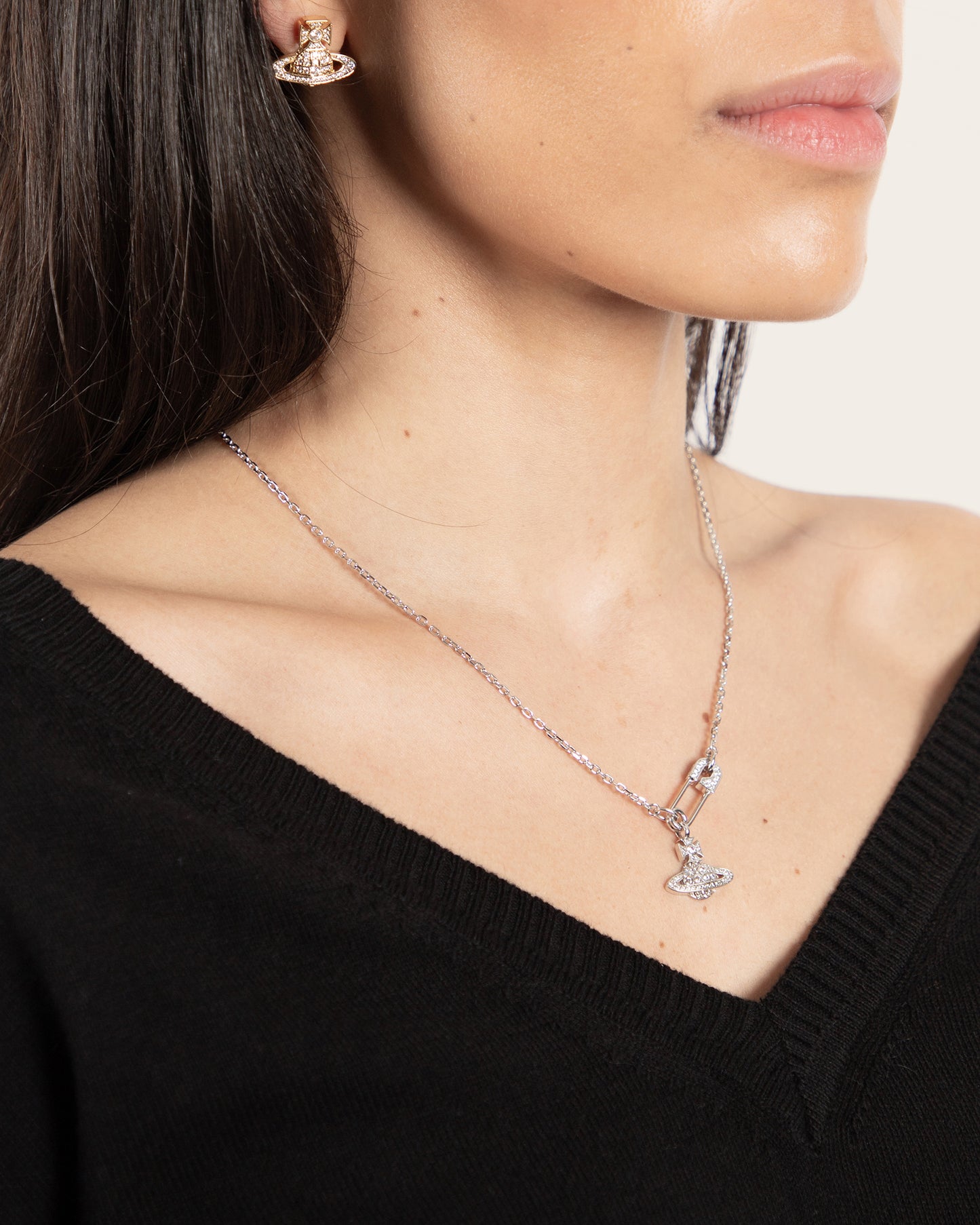 Lucrece Pendant
